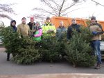 Christb&auml;ume f&uuml;r das neue Sportheim gesammelt