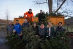Christb&auml;ume und 600 Euro f&uuml;r den guten Zweck gesammelt