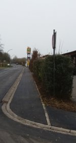 Gehweg zum Tegut wird gut angenommen