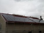 Solaranlage bereits auf dem Dach des Bauhofs installiert